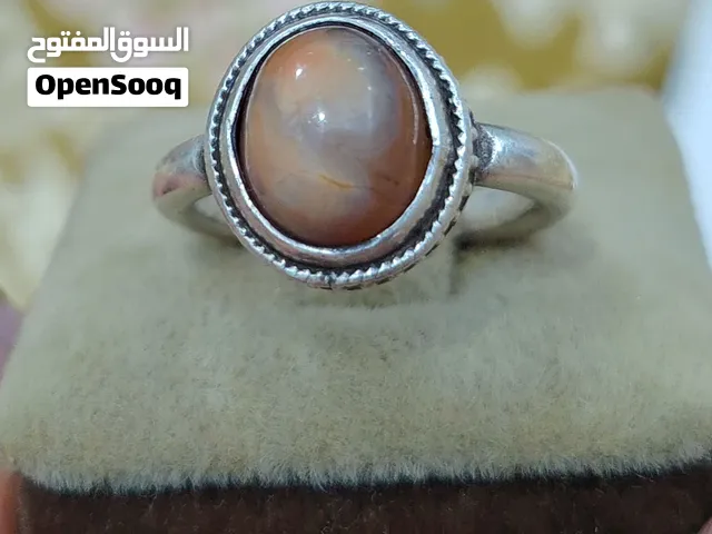 خواتم وأحجار جاهزه وصياغة عمانية قديمه أصلية ونادرة