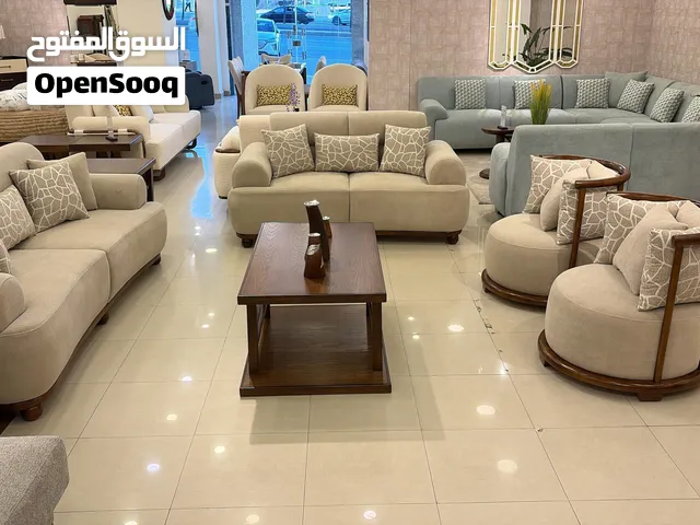 تنجيد اطقم كنب بأفضل الخامات وافضل الاسعار  تفصيل كنب وكورنر موديلات مودرن بجودة عالية وسعر أقل
