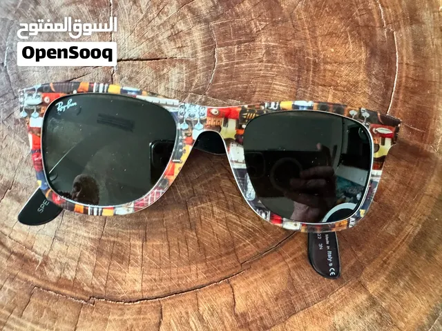 Original and rare Ray Ban Wayfarer rare print Music/Guitar edition RB2140 Special Series #9