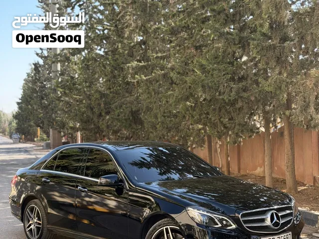 مرسيدس بنز E200 2016 AMG فل اعلى صنف وارد شركة توفيق غرغور مالك واحد من الشركة ممشى قليل جداً