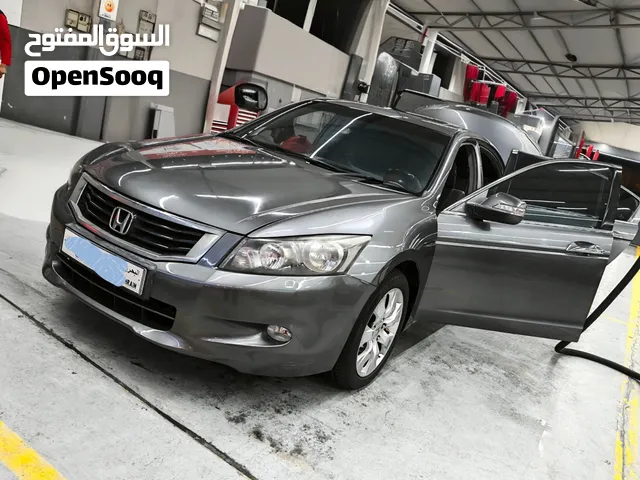 حق الي يدور النظيف فقط هوندا اكورد Excellent condition honda accord very low milage