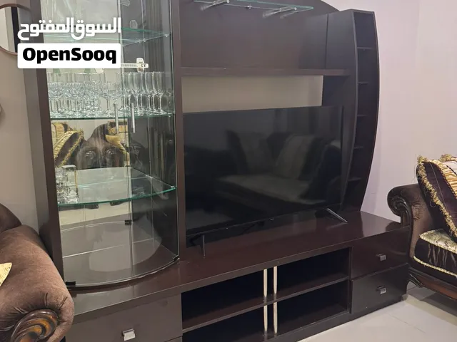 وحدة حائط للبيع