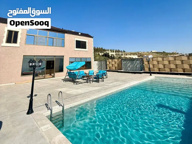 شاليه VIP في أجمل مناطق جرش بالقرب من ترخيص جرش، على أرض مساحتها 4200 متر مربع