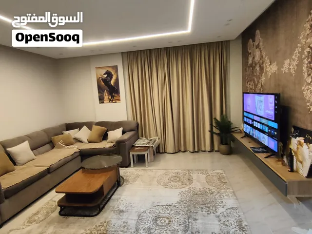 شقة للايجار مفروشة ومكيفة بالكامل ايام واسبوعى من المالك Apartment for rent in a hotel for days and
