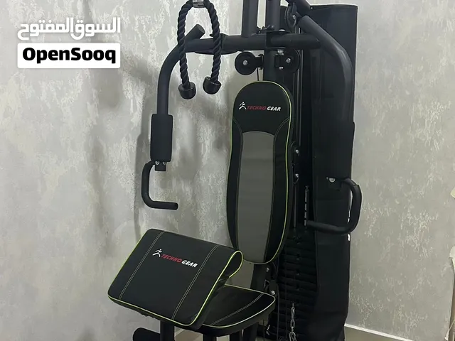 Full machine for workout.  -  جهاز تدريب لجميع الجسم