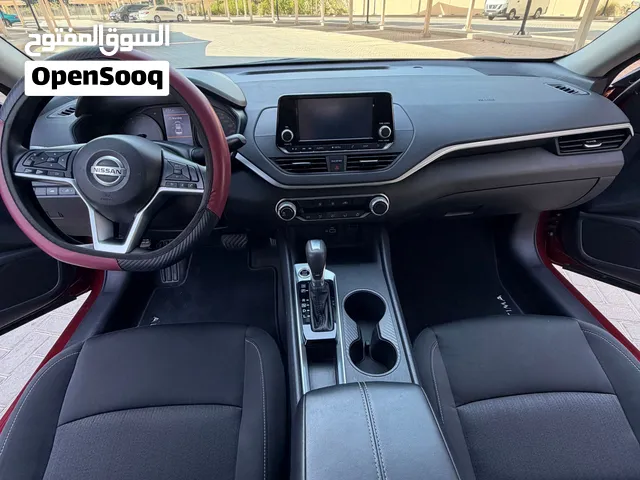 Nissan Altima 2.5 S 2022 Model - Excellent Condition Zero Accidents نيسان ألتيما 2.5 S موديل 2022