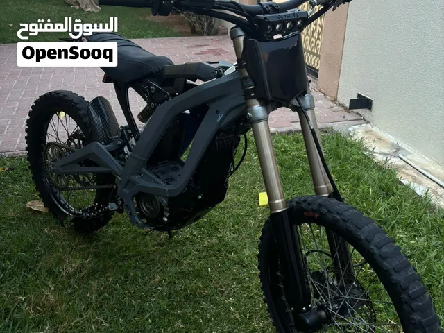 Surron light bee x 2025