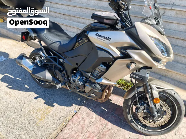 كوزاكي فيرسس Kawasaki Versys 1000 موديل 2017  ممشى 18 ألف  ترخيص طويل  توب نظافة