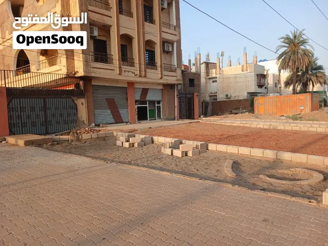 كافوري مربع 9  الشارع الرئيسي الفاصر بين مربع 9 ومربع 11