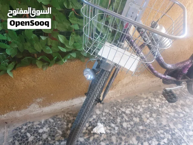 يسكل  سياحي حجم 24 نضيف  ما استخدم وجديد و صاله سبوع و السعر 125وبي مجال الشراي البيع مستعجل عنواني