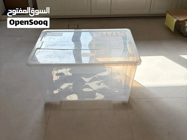 حاويات بلاستيكيه ذات عجلات متوسطه الحجم خفيفة الوزن تستخدم لحفظ أدوات المنزل( بوكسات)ماركة IKEA