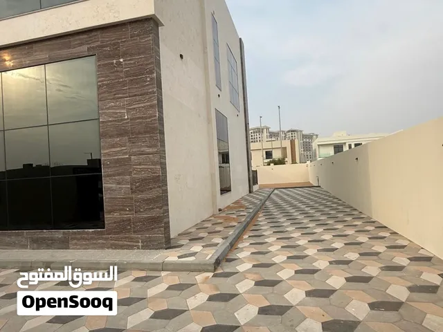 فيلا للبيع في منطقه المريف  مودرن جديده. حديثه اول ساكن بسعر ممتاز