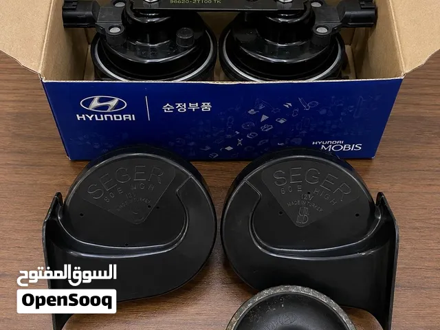 هورنات سياره 2 طاط اصليات ونوعيه جيده و 1 ديد كوري اصلي من شركه هيونداي