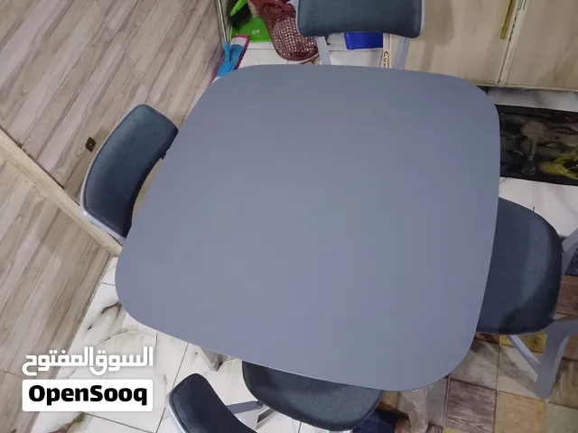 ميز طعام للبيع