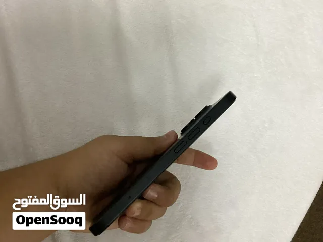 آيفون 16 بطاريها. 100وما مبدل اي شي