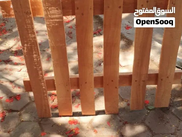 اسوار حدائق خشب