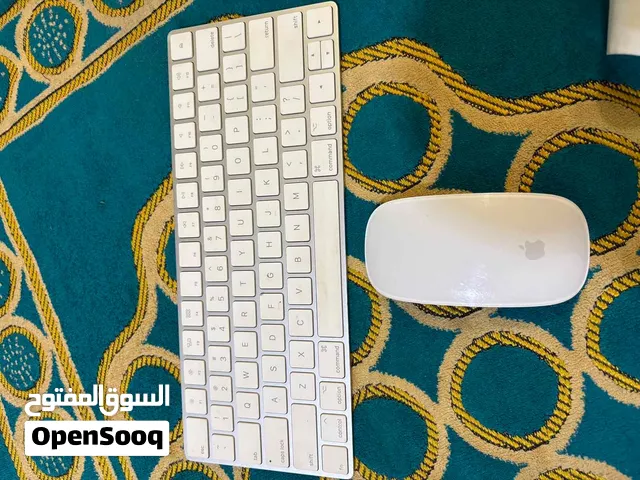 للبيع كيبورد وماوس ماجيك 2 بحاله الجديد من شركه ابل موجود كابل الشحن تواصل وات سآب فقط