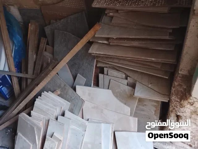 سيراميك وألواح خشب للجادين