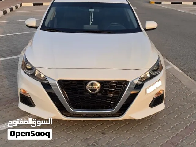 Used Nissan Altima in Sharjah