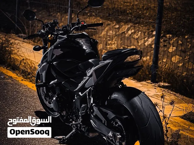 suzuki Gsxs - 750 بحالة الوكالة مميزة موديل 2023