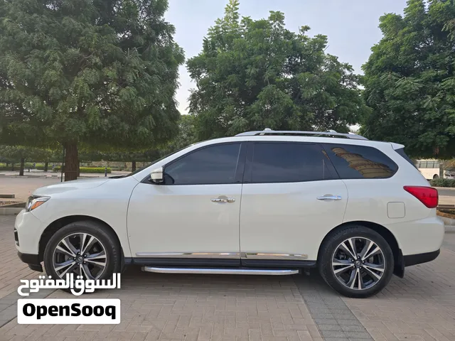 Used Nissan Pathfinder in Al Batinah