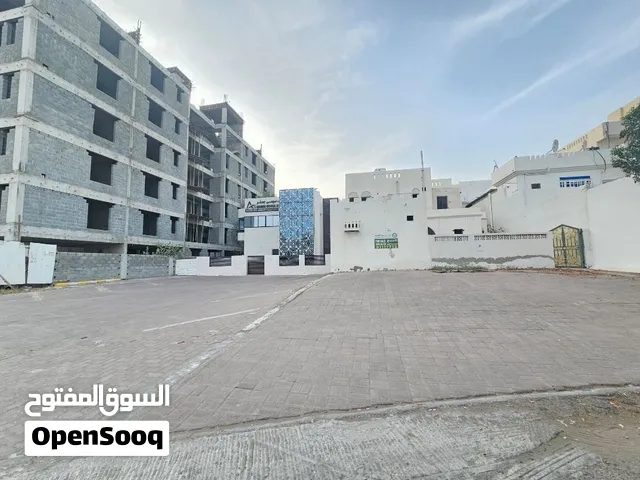 للبيع أرض سكنية 4 طوابق في الخوير