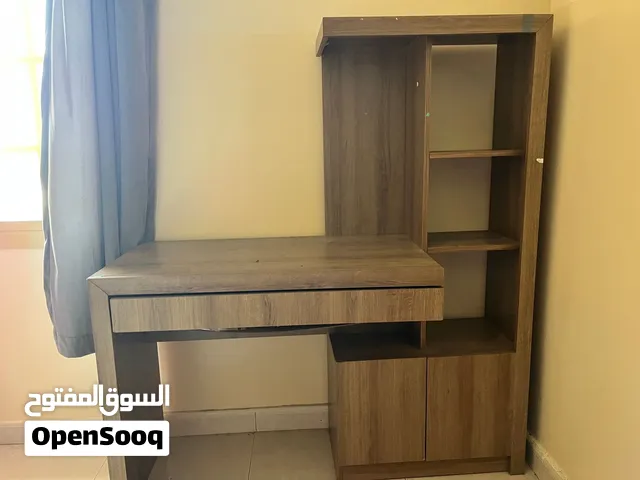 مكتب دراسة / كمبيوتر خشبي ممتاز مع رفوف وخزانة جانبية