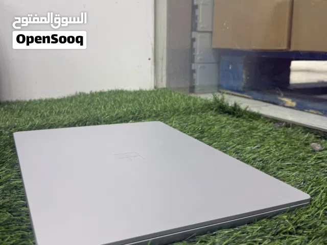 Surface laptop i7