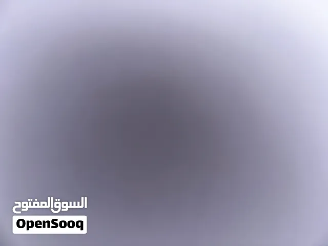 شاشه 180 هرتز الشاشه للبدل او للبيع