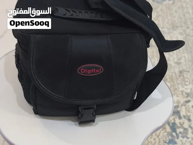 كاميرا كانون بحالة ممتازة