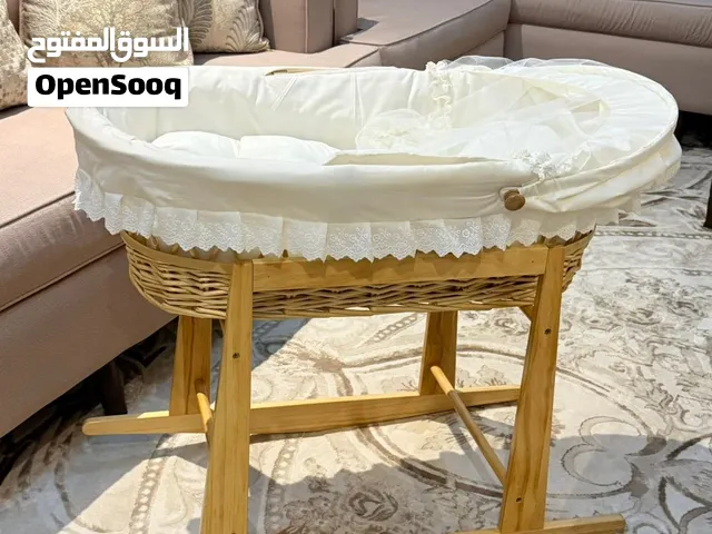سرير مواليد سلة موسى