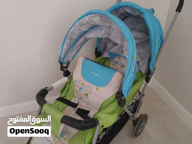 كروسه اطفال توام مستعمله ( سعر 750 و ساهل )