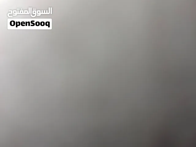 حد عنده تابلت مش محتاجه اخده لبنتي يكون مش لازمه