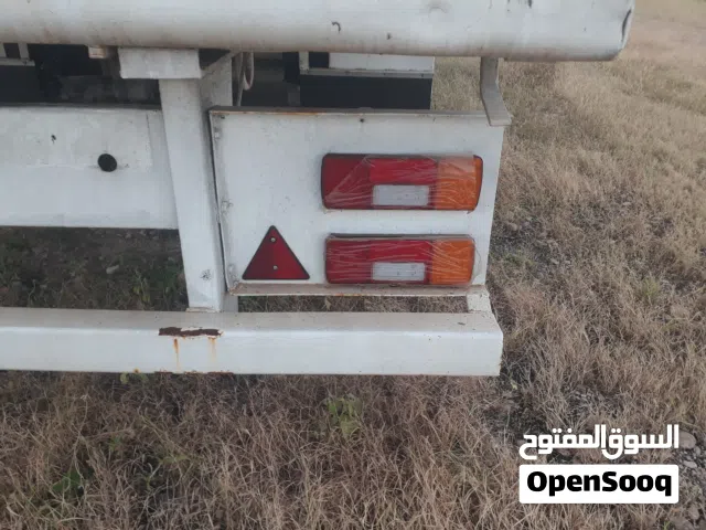 تريلا جوانب 22 متر جاهزة للعمل مباشرة