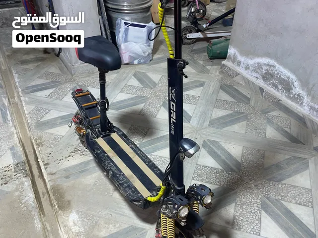 سكوتر Rohan wings GRline للبيع او للبدل ب سكوتر كهرباء اكبر(دفع الفرق)