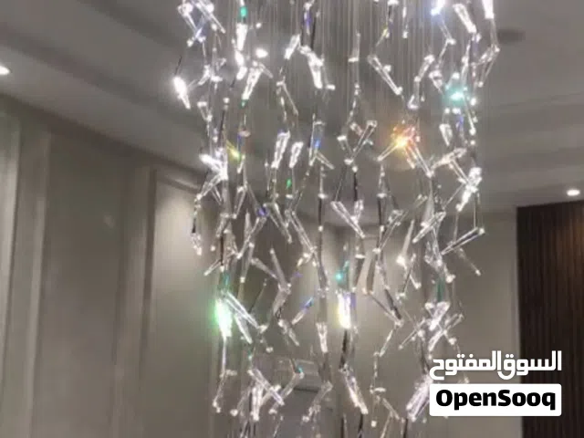 للبيع ثريا مستعملة بحالة ممتازة