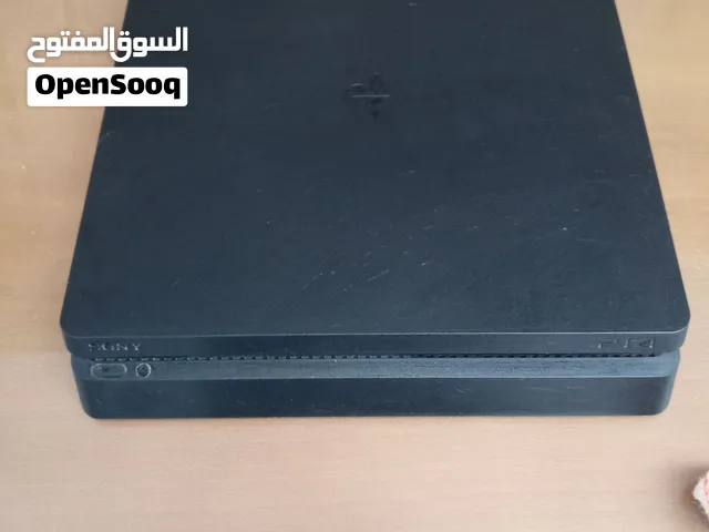 بلاي ستيشن 4 slim مع 2 مانتيت و 3 أقراص