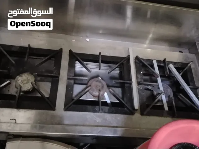 عدة وادوات مطبخ مستعملة للبيع
