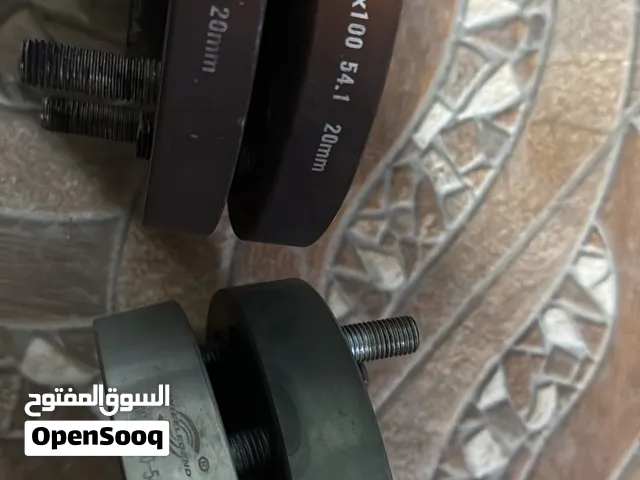 سبيسرات راكبات ع كرولا 2009