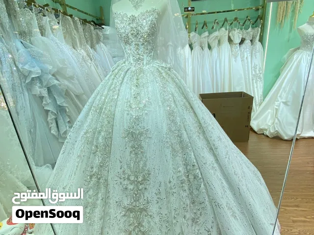 فستان عرس نخب اصلي جديد بدون نفاش استيراد خارجي سعر 6000شيكل