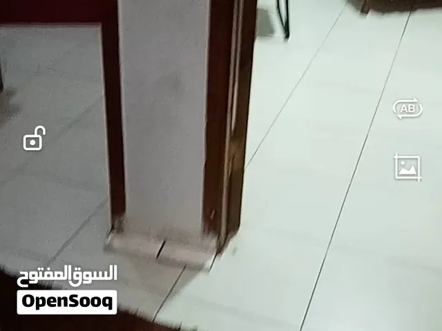 شقة إداري متشطبة تشطيب لوكس للبيع