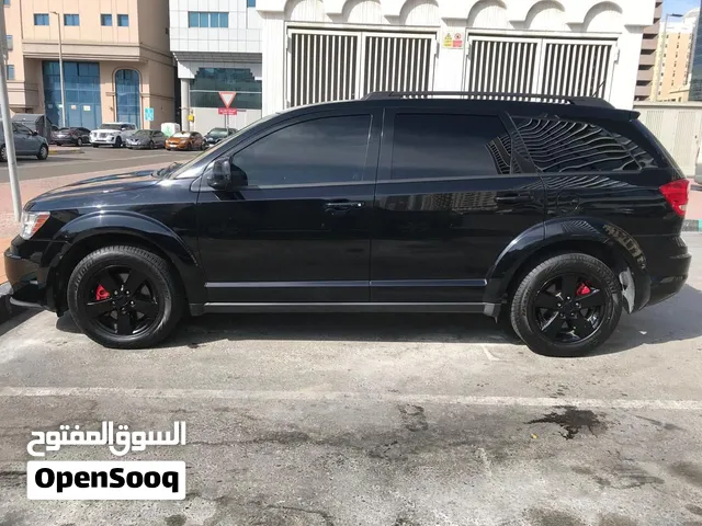 للبيع دوج موديل 2015