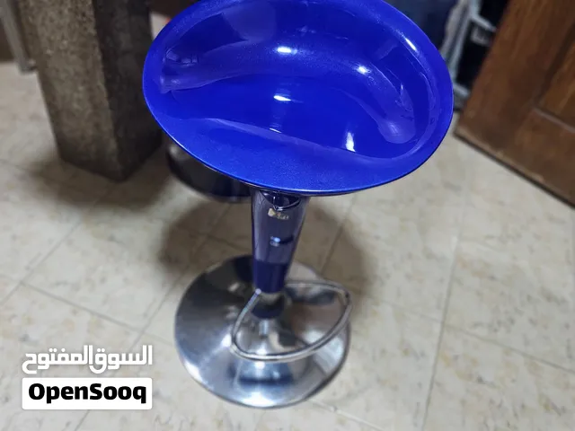 كرسي مطبخ في حاله الوكاله