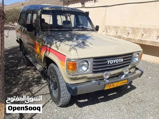 لاندكلوزر موديل 1985