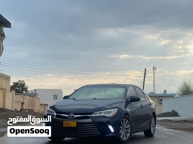 كامري xle 15 للبيع فقط نضيف ومصيون