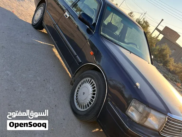 Used Toyota Crown in Dhi Qar