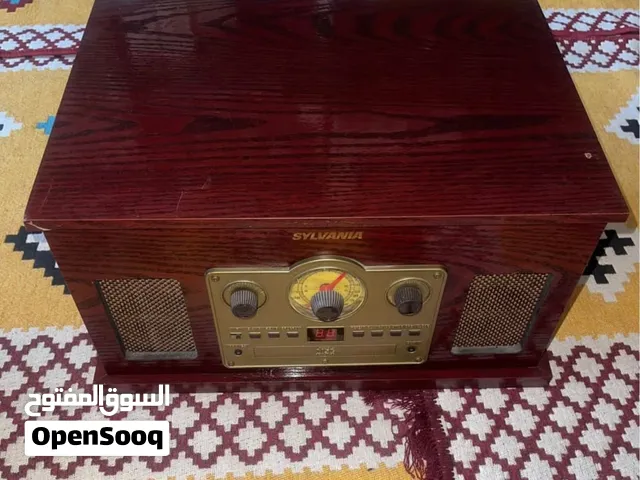 Sylvania Vintage Record Player & Multimedia System