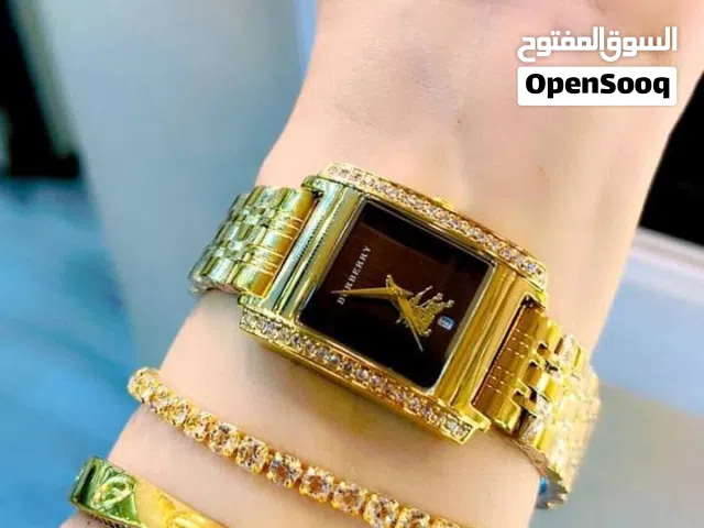 ساعة نسائي BURBERRY  حضور قوي