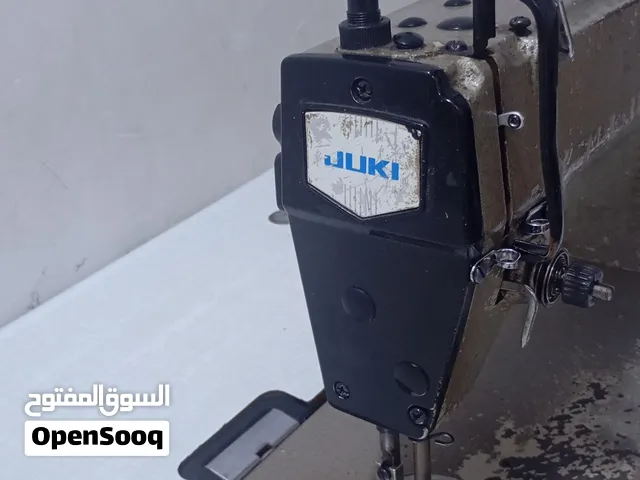 مكينة خياطة