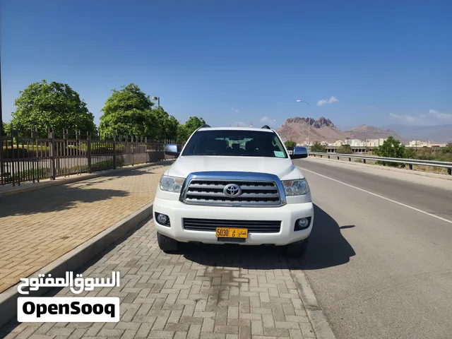Used Toyota Sequoia in Al Dakhiliya